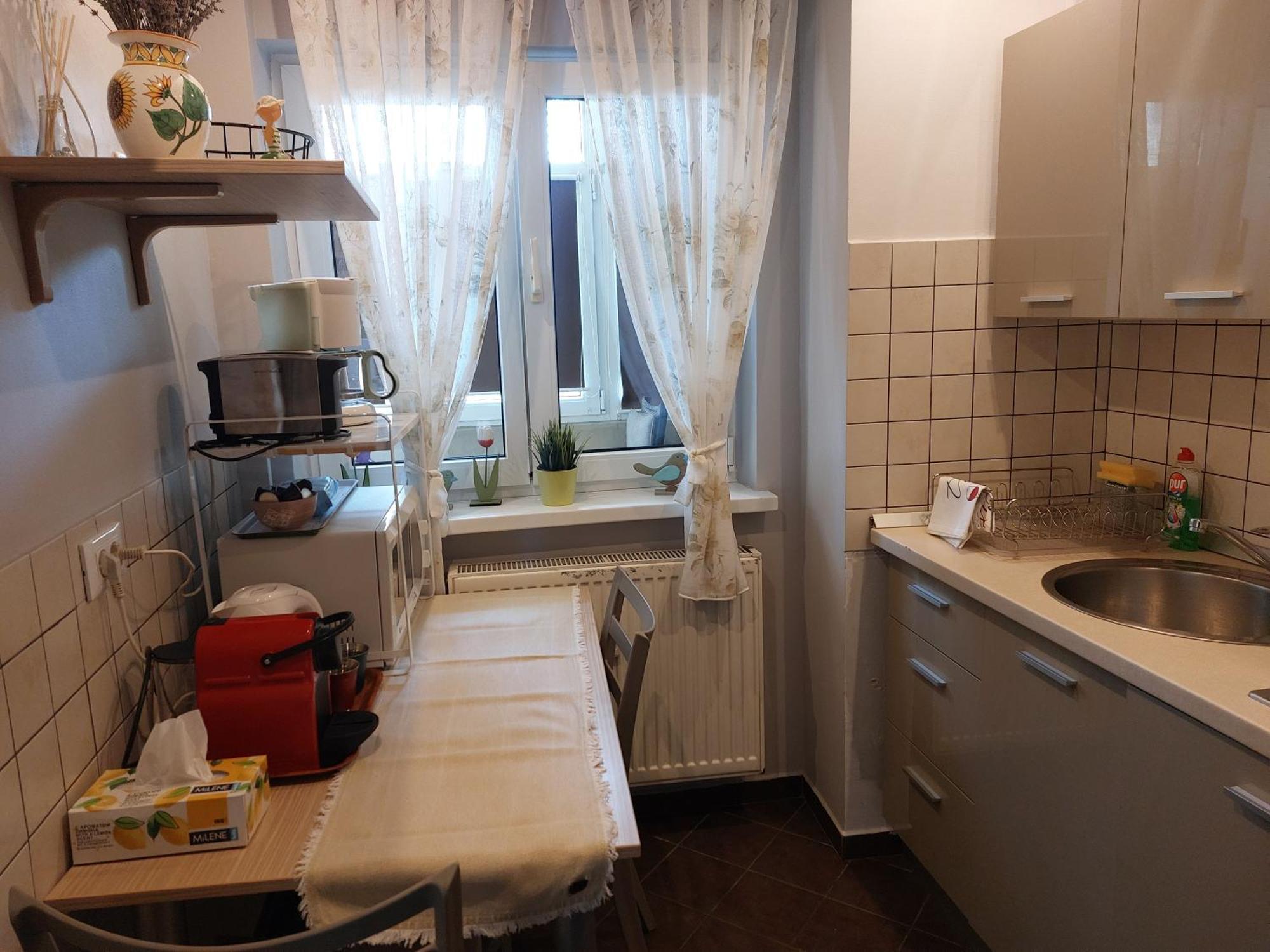 Romana Lahovary Studio Boekarest Buitenkant foto