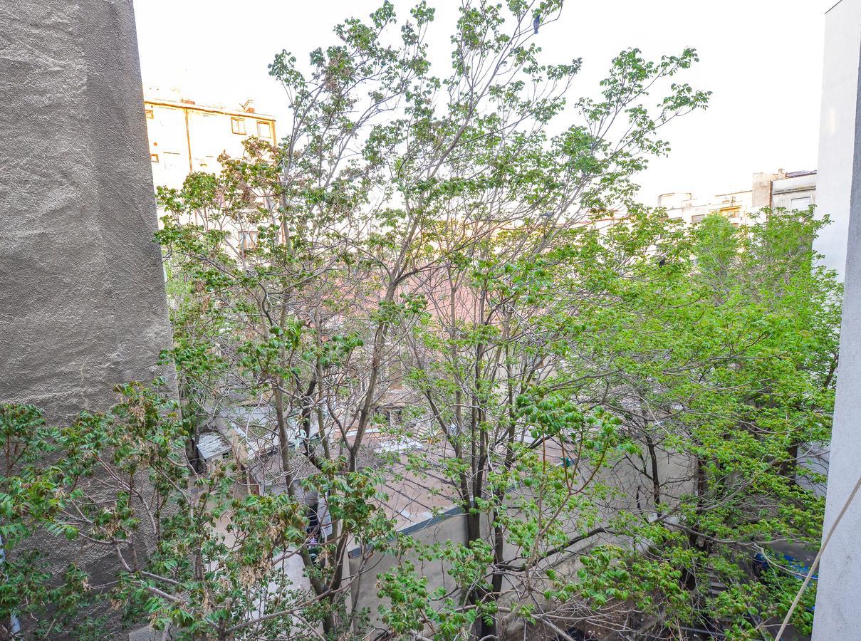 Romana Lahovary Studio Boekarest Buitenkant foto
